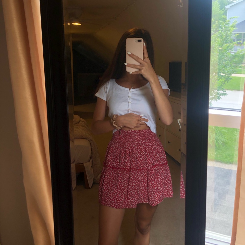 Hollister skirt
